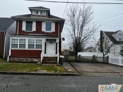 69 Lee Ave, Hopelawn, NJ, 08861