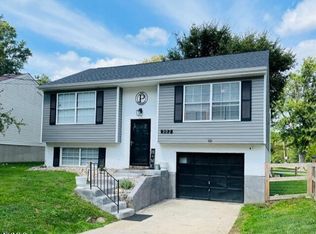 302 Ash St, Silver Grove, KY 41085