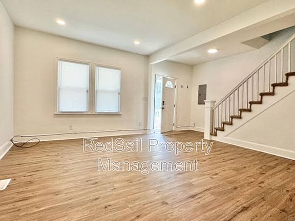 4th image of 3119 Lyons Ave