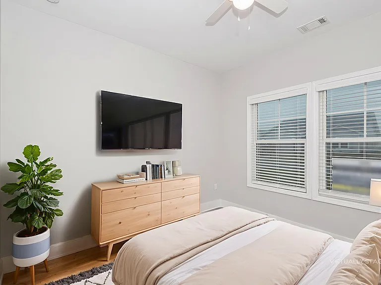 1008 Autumns Wood Cir E — Photo 6