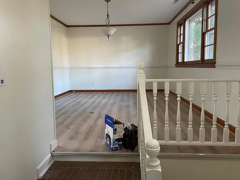 1717 Providence Rd — Photo 8