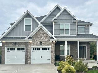 3804 Stolen Horse Trce, Lexington, KY 40509