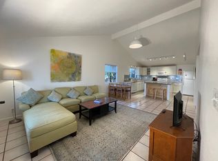 410 Kaiwahine St, Kihei, HI 96753