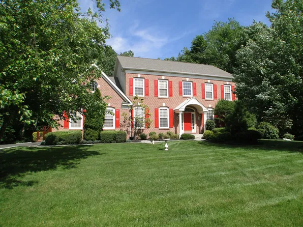 450 Roelofs Rd, Yardley, PA 19067