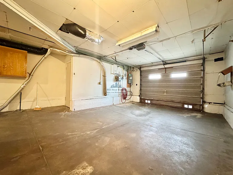 555 Silver Ave — Photo 13