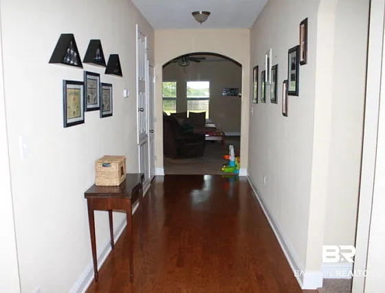 9319 Ottawa Dr — Photo 2