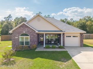 18 Colony Rd, Mchenry, MS 39561