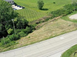 Highway V, Maryville, MO 64468