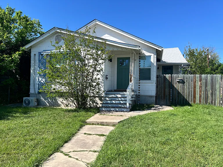 925 Donaldson Ave #925 — Photo 1