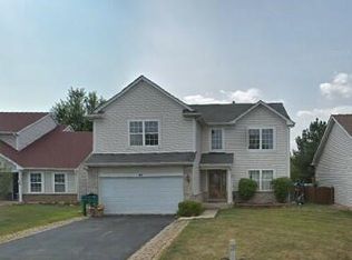 44 Kenilworth Ave, Romeoville, IL 60446