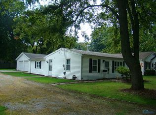 926 Rochelle Rd, Toledo, OH 43615