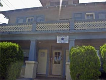 1st image of 1827 N Center St