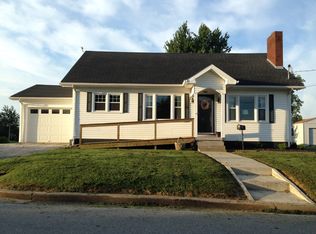 405 E Grandview Dr, Salem, IN 47167