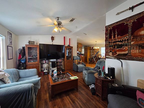 2nd image of 66277 Cambridge Rd