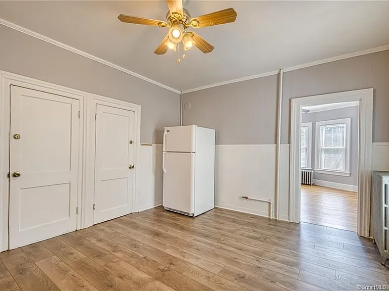 76 James St #1 — Photo 3