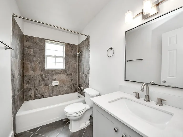 4011 Ebbtide Dr — Photo 18