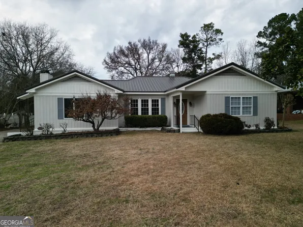 108 Meriwether Cir NW, Milledgeville, GA 31061