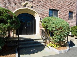 1444 Boston Post Rd APT 3H, Larchmont, NY 10538