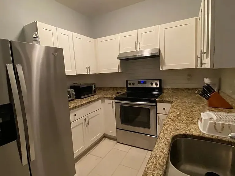 1121 Jones Ave NW #A — Photo 9
