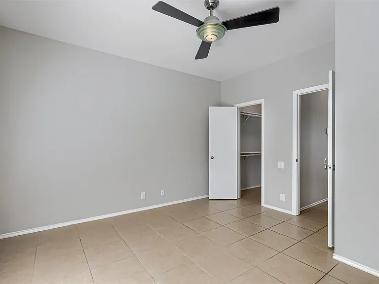 802 S 1st St #206 — Photo 8