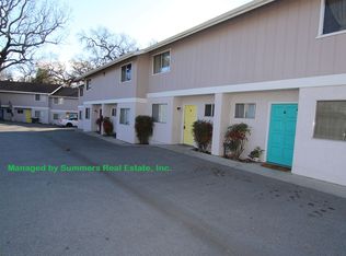 2 Bedroom, 1.5 Bath Townhouse Style Apartment in Great Complex, Atascadero, CA 93422