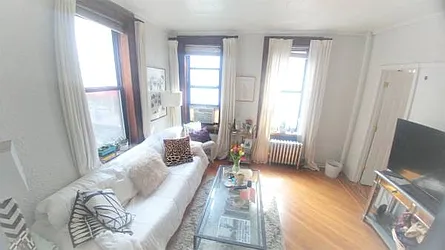 Rented by Downtown Mgt & Realty LLC