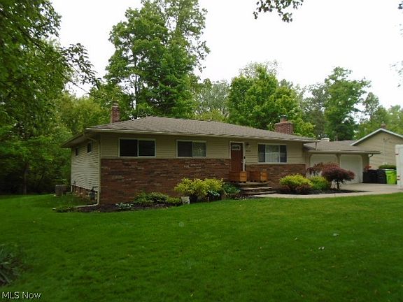 2nd image of 9394 Ledge Acres Dr