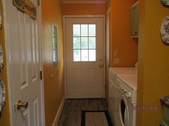 4th image of 12 Peachtree Ct