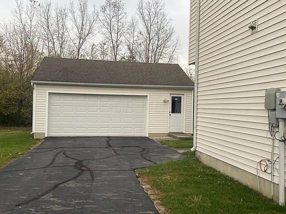 5th image of 5664 Summerville Dr