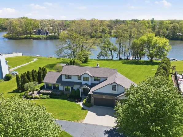2385 Samuelson Rd, Portage, IN 46368