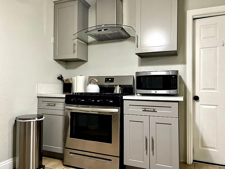 17015 Walnut Ct — Photo 8