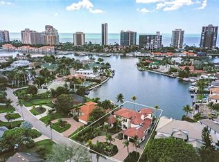 361 Pirates Bight, Naples, FL 34103