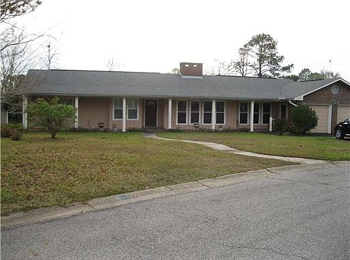 1st image of 15307 Oakwood Ct