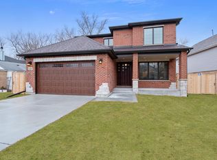 1129 Midway Rd, Northbrook, IL 60062