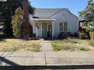 1470 SE Jackson St, Roseburg, OR 97470