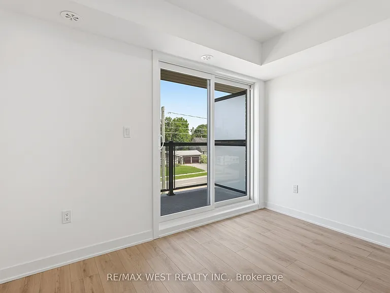 521 Big Bay Point Rd #7 — Photo 14
