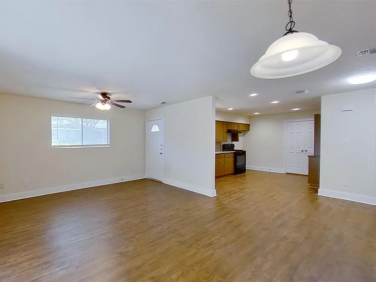 2107 Magnolia Dr #B — Photo 6
