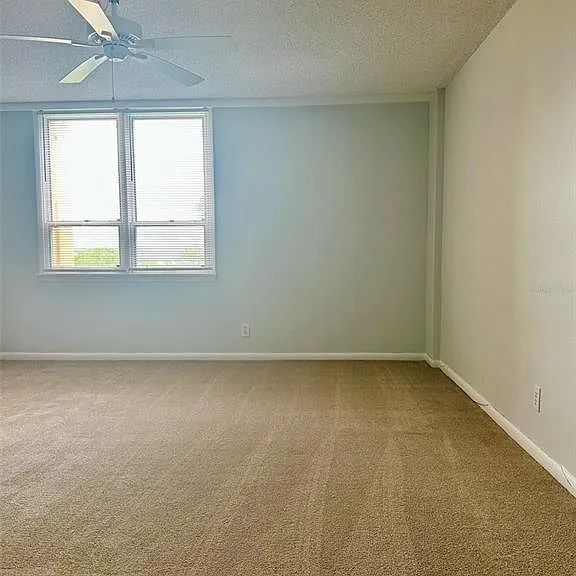 2617 Cove Cay Dr #311 — Photo 32