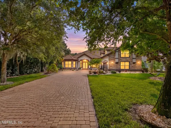 3 FLAGSHIP Court, Palm Coast, FL 32137