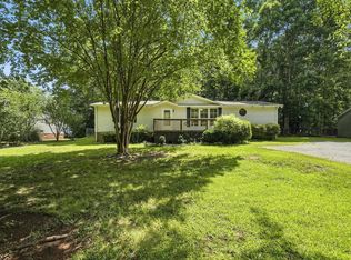 4 Broken Past Ct, Simpsonville, SC 29680