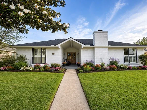 5117 Glenvalley Dr, La Porte, TX 77571