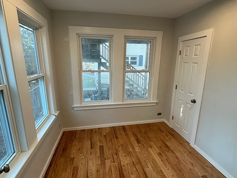 7 Oak St #1 — Photo 5