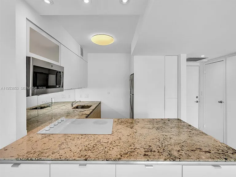 100 Bayview Dr #223 — Photo 11