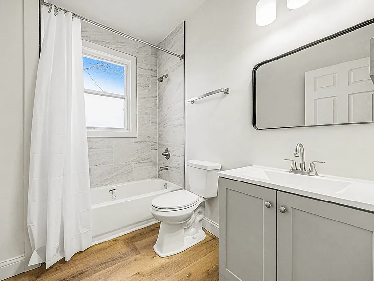 3337 Reading Rd #G — Photo 3