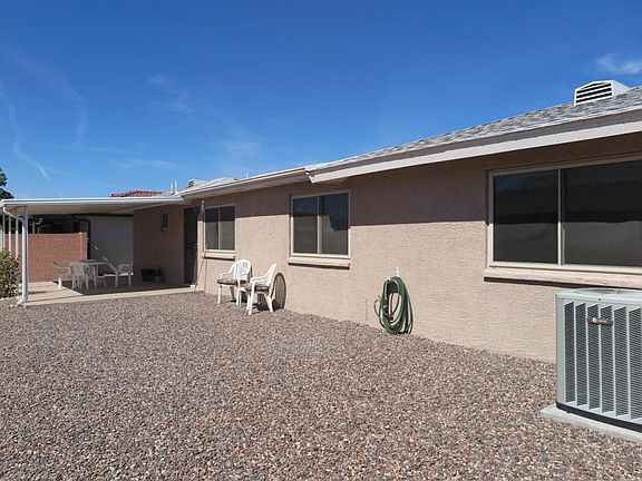 5th image of 4553 E Emerald Cir
