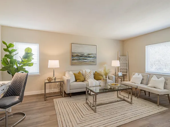 21997 Victory Dr, Hayward, CA 94541