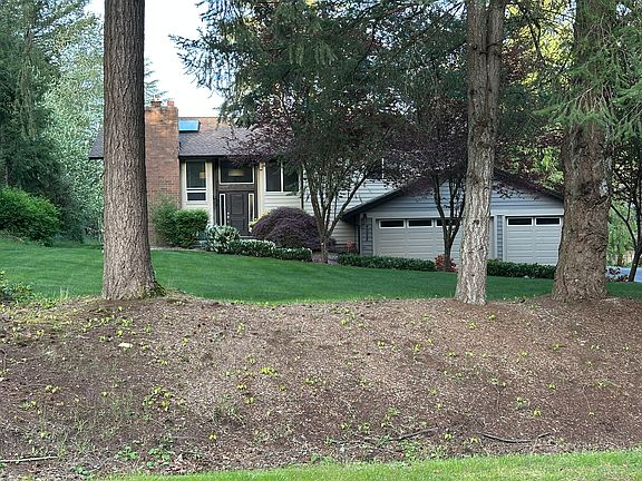 2nd image of 4028 229th Ave SE #B