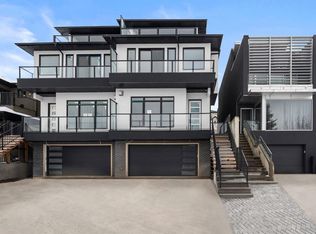 1907 N 28th Ave SW, Calgary, AB T2T1K2