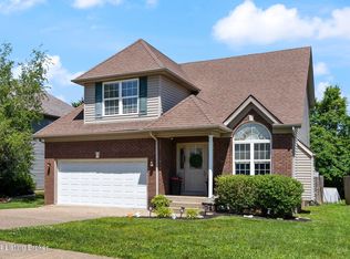 8007 Village Gate Ct, Louisville, KY 40291