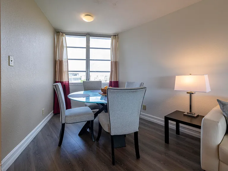 6911 Environ Blvd #8G — Photo 9